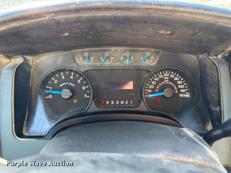 image for item EC4537 2013 Ford F150 Ext. Cab pickup truck