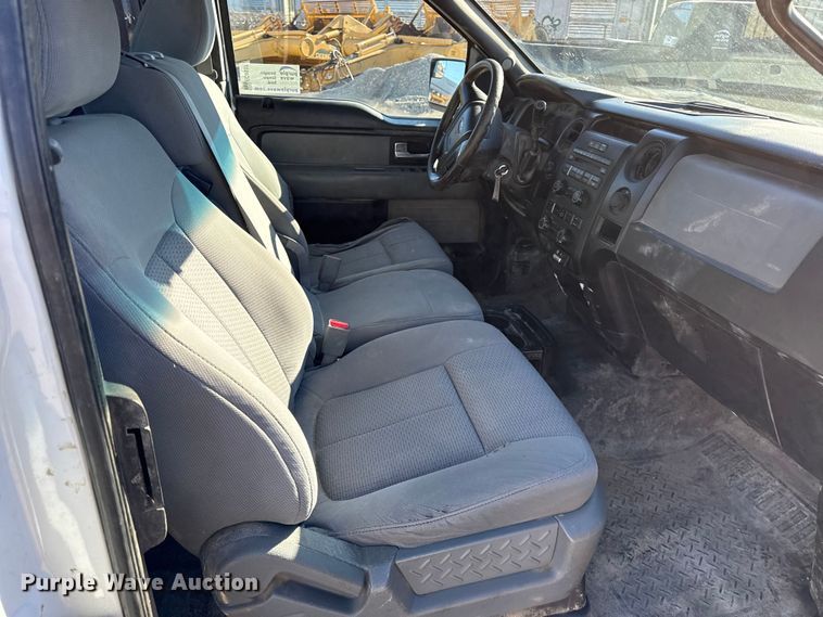 image for item EC4537 2013 Ford F150 Ext. Cab pickup truck