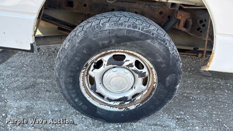 image for item EC4537 2013 Ford F150 Ext. Cab pickup truck