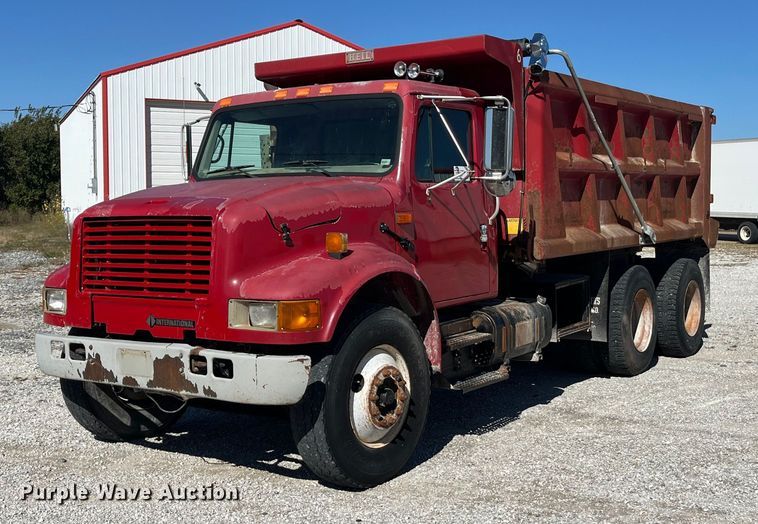 image for item ED2304 2000 International 4900 dump truck