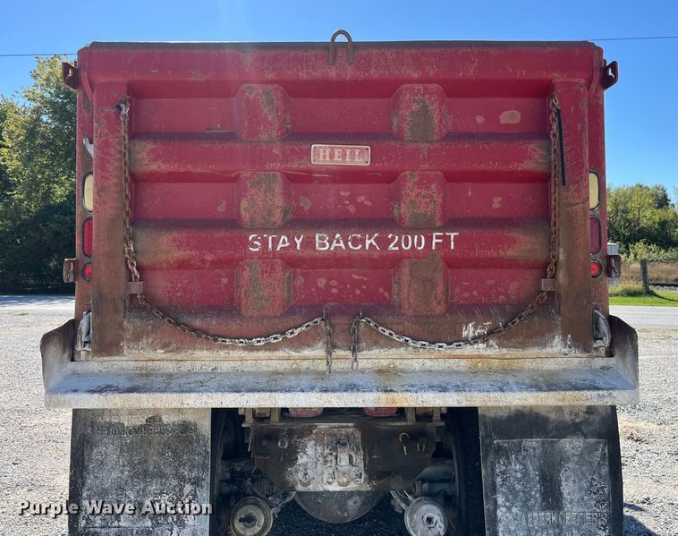 image for item ED2304 2000 International 4900 dump truck