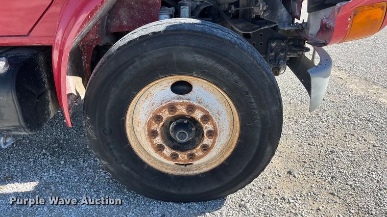 image for item ED2304 2000 International 4900 dump truck