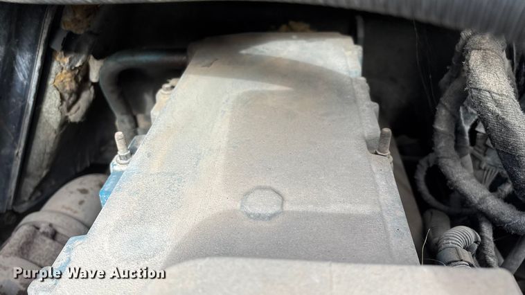 image for item ED2389 2003 International 4300 flatbed truck