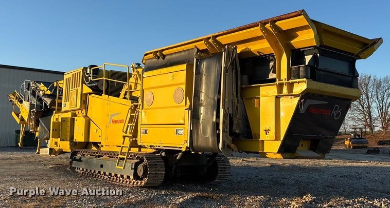 image for item ED2448 2017 Keestrack R6 impact crushing plant