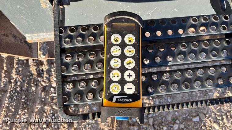 image for item ED2448 2017 Keestrack R6 impact crushing plant