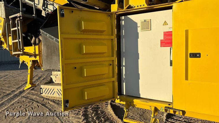 image for item ED2448 2017 Keestrack R6 impact crushing plant