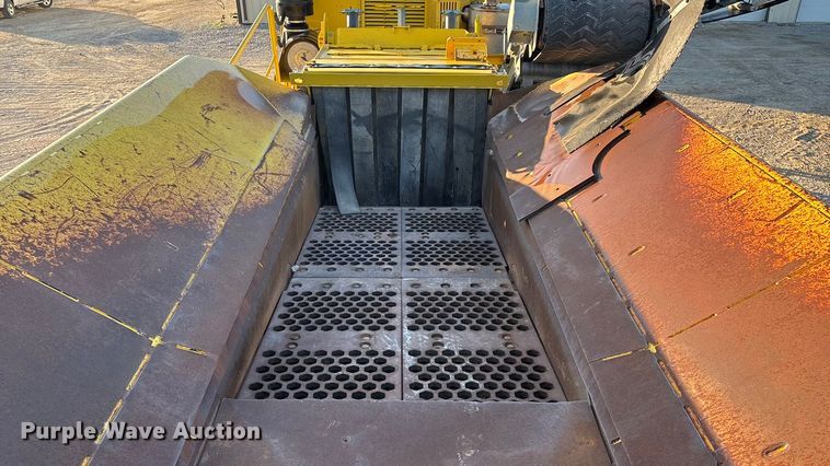 image for item ED2448 2017 Keestrack R6 impact crushing plant