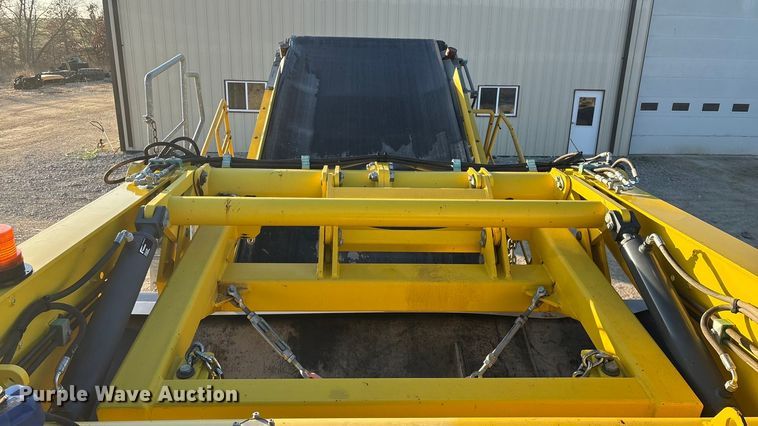 image for item ED2448 2017 Keestrack R6 impact crushing plant