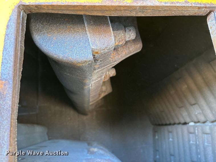 image for item ED2448 2017 Keestrack R6 impact crushing plant