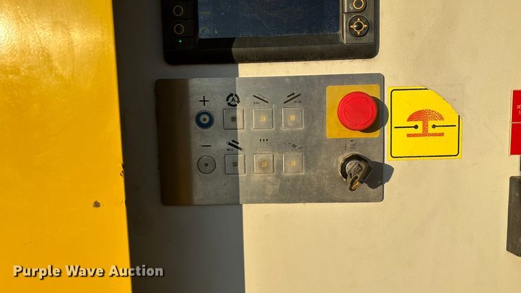 image for item ED2448 2017 Keestrack R6 impact crushing plant