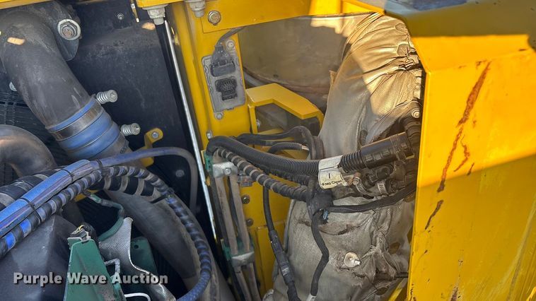 image for item ED2448 2017 Keestrack R6 impact crushing plant