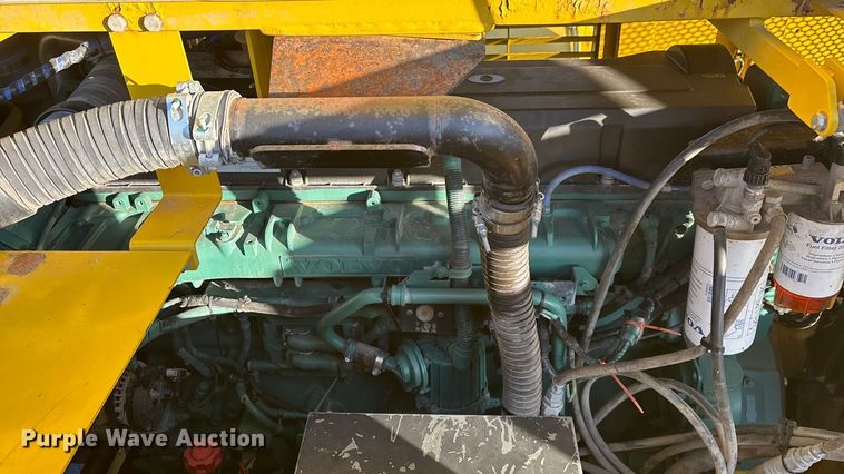 image for item ED2448 2017 Keestrack R6 impact crushing plant