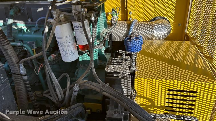 image for item ED2448 2017 Keestrack R6 impact crushing plant