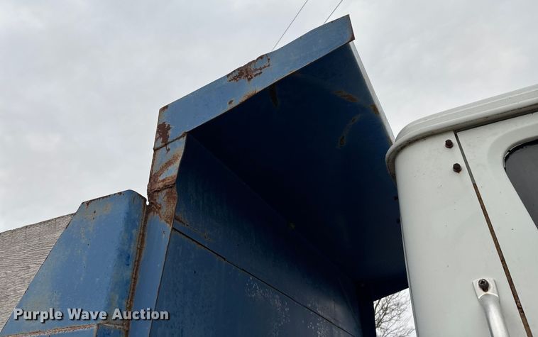 image for item ED2455 1986 International S1600 dump truck