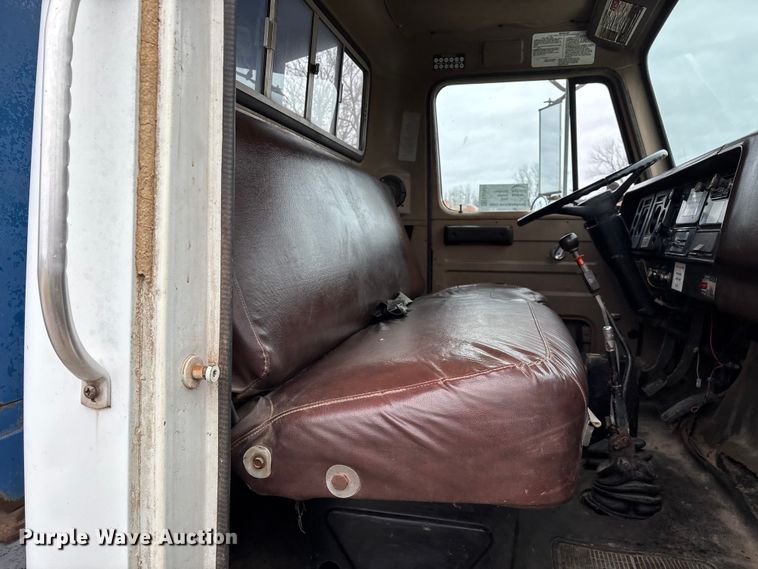 image for item ED2455 1986 International S1600 dump truck