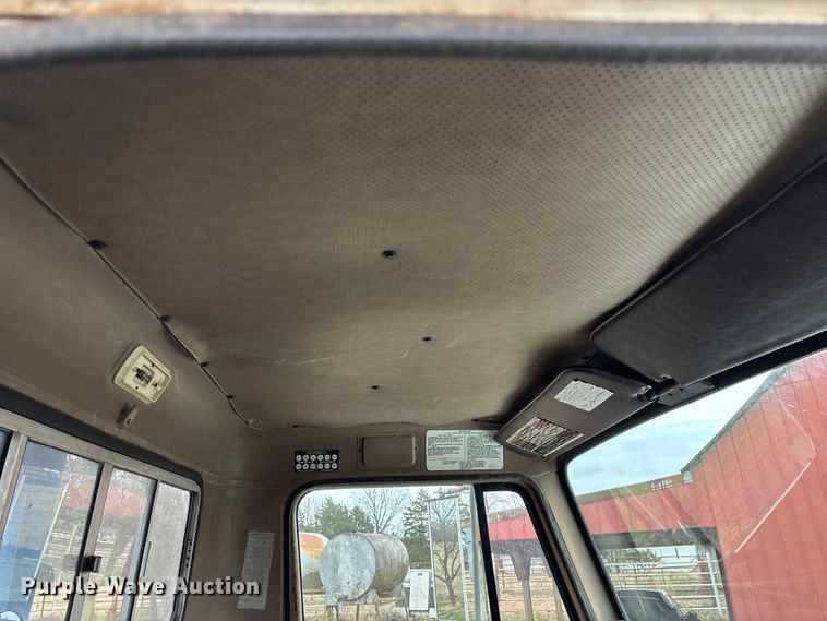 image for item ED2455 1986 International S1600 dump truck