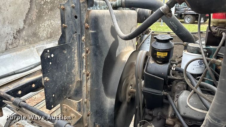 image for item ED2455 1986 International S1600 dump truck