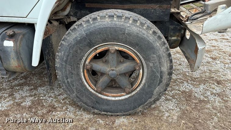 image for item ED2455 1986 International S1600 dump truck