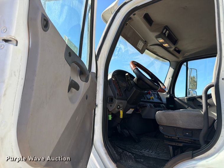 image for item ED5085 2017 Freightliner M2 dump truck