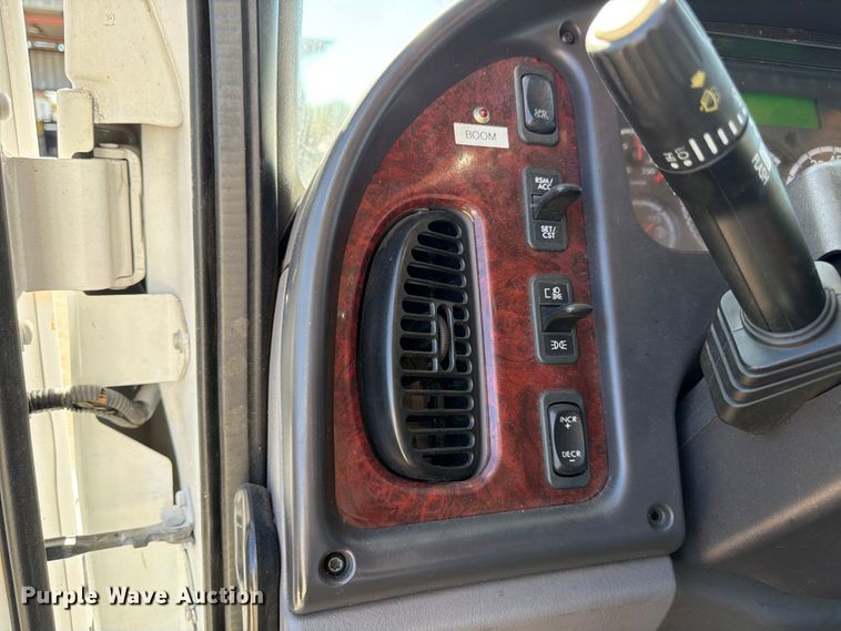 image for item ED5085 2017 Freightliner M2 dump truck