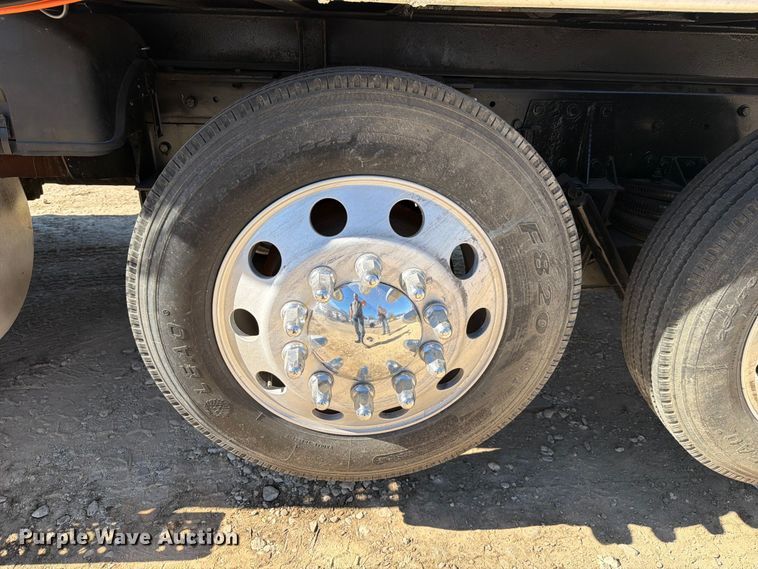 image for item ED5085 2017 Freightliner M2 dump truck