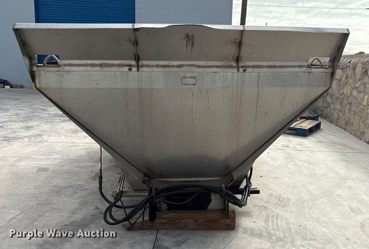 image for item EF6272 Truck attachments