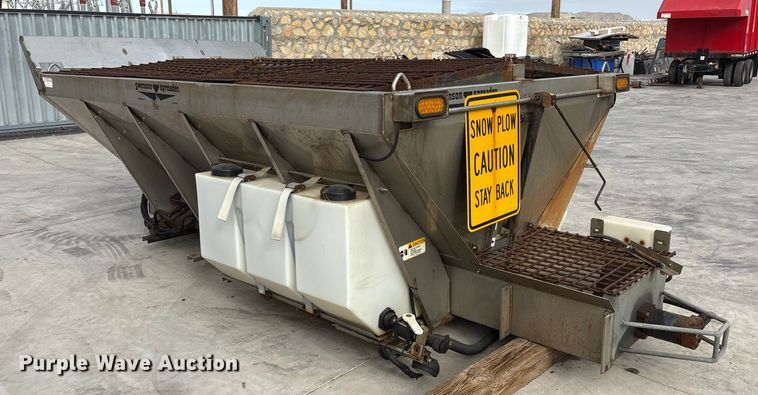 image for item EF6272 Truck attachments