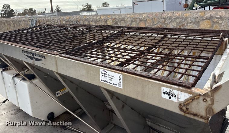 image for item EF6272 Truck attachments