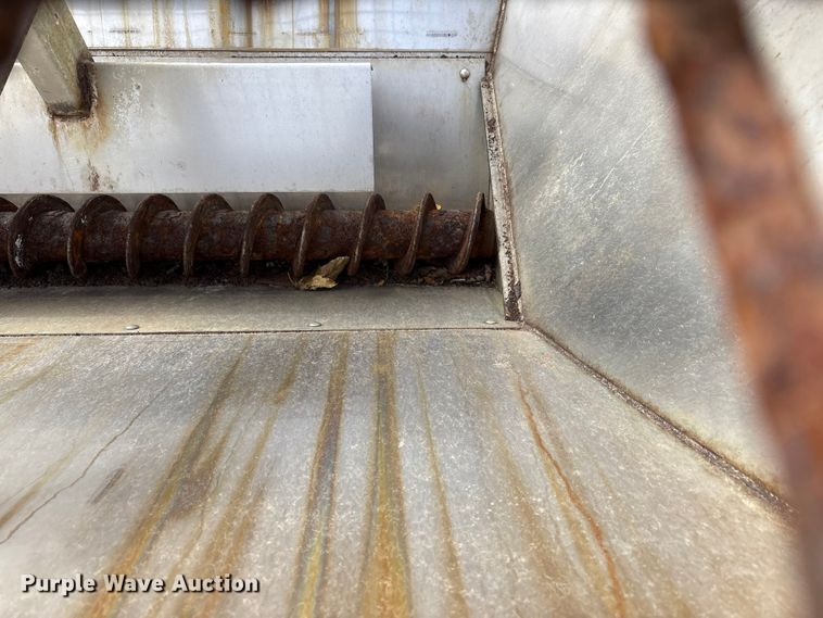 image for item EF6272 Truck attachments