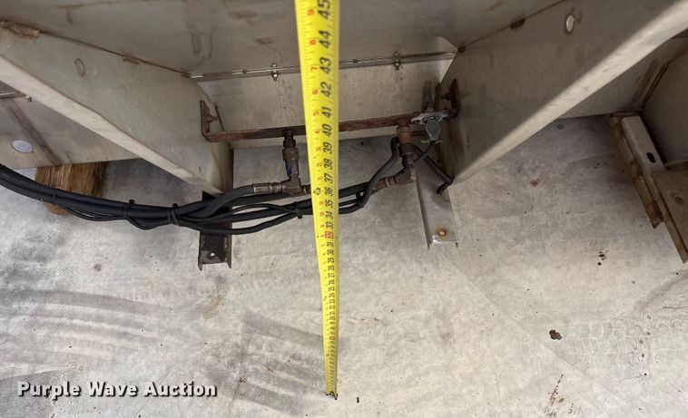 image for item EF6272 Truck attachments