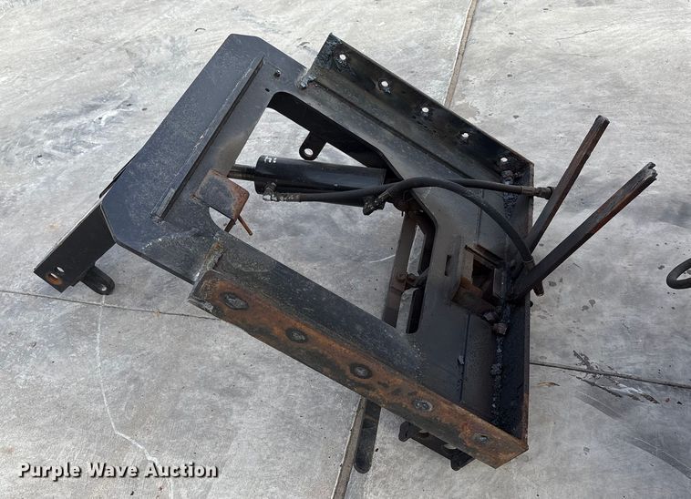 image for item EF6272 Truck attachments