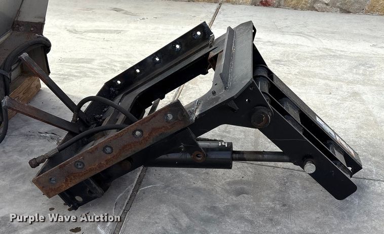 image for item EF6272 Truck attachments