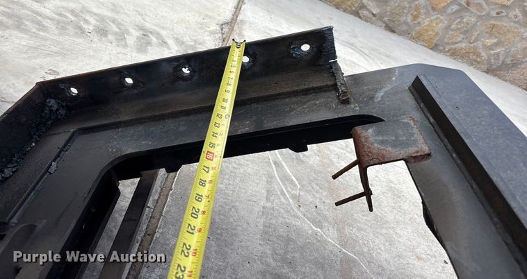 image for item EF6272 Truck attachments