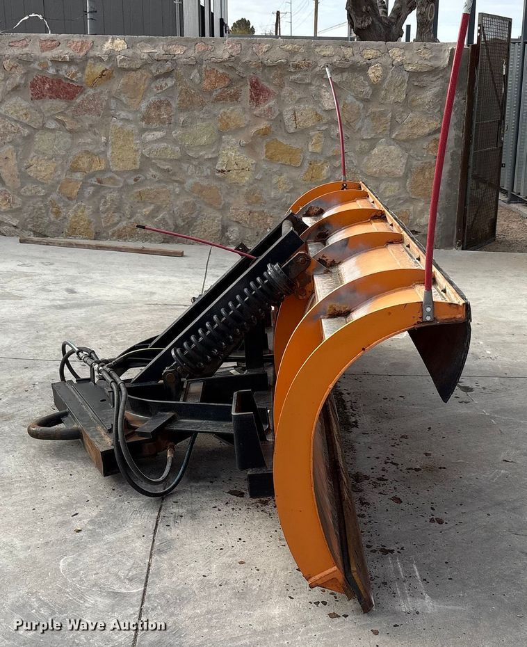 image for item EF6272 Truck attachments