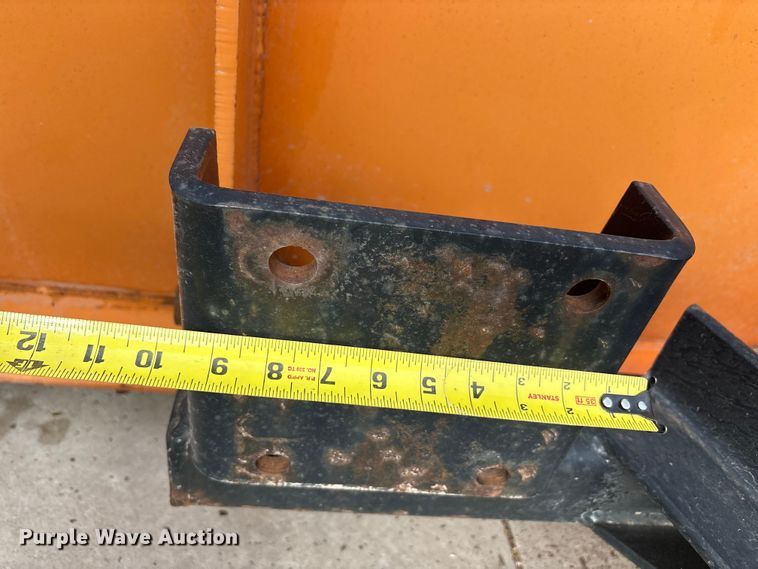 image for item EF6272 Truck attachments