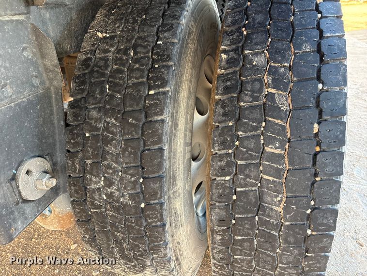 image for item EF6273 2023 Timpte INC Roughneck bottom dump trailer