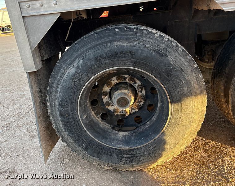 image for item EF6273 2023 Timpte INC Roughneck bottom dump trailer