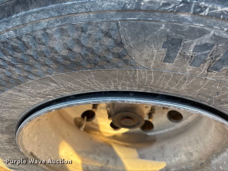 image for item EF6273 2023 Timpte INC Roughneck bottom dump trailer