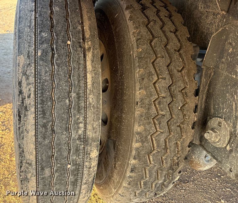 image for item EF6273 2023 Timpte INC Roughneck bottom dump trailer