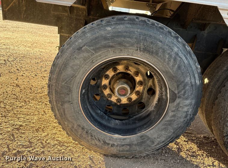 image for item EF6274 2023 Timpte Roughneck bottom dump trailer