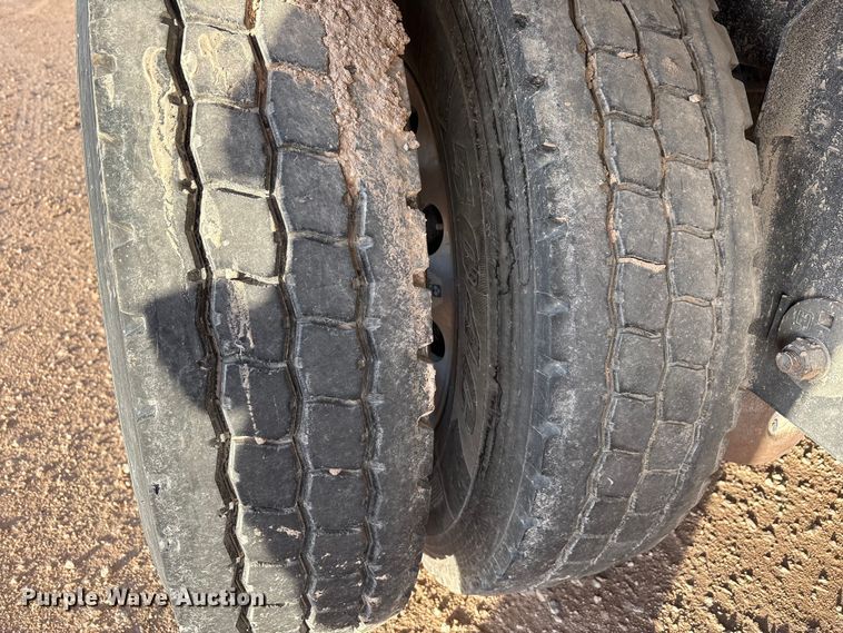 image for item EF6274 2023 Timpte Roughneck bottom dump trailer