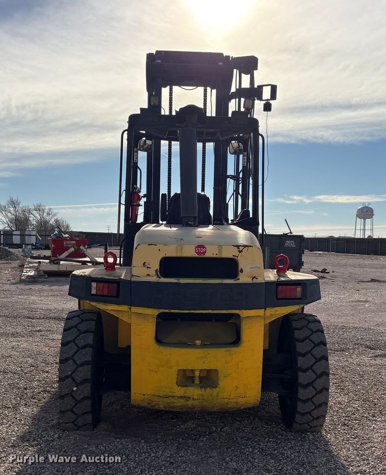 image for item EF6276 Hyster H210HD forklift