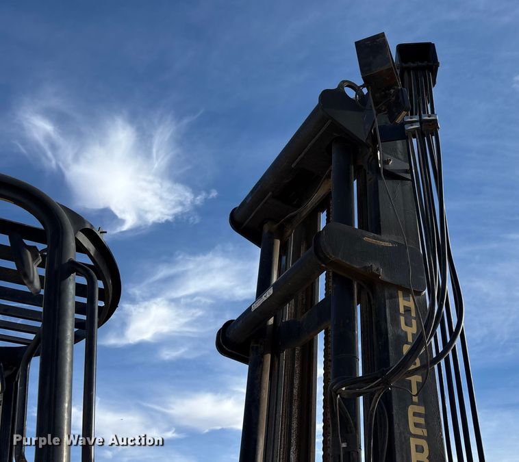 image for item EF6276 Hyster H210HD forklift