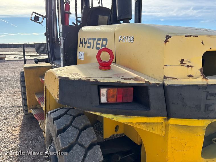 image for item EF6276 Hyster H210HD forklift