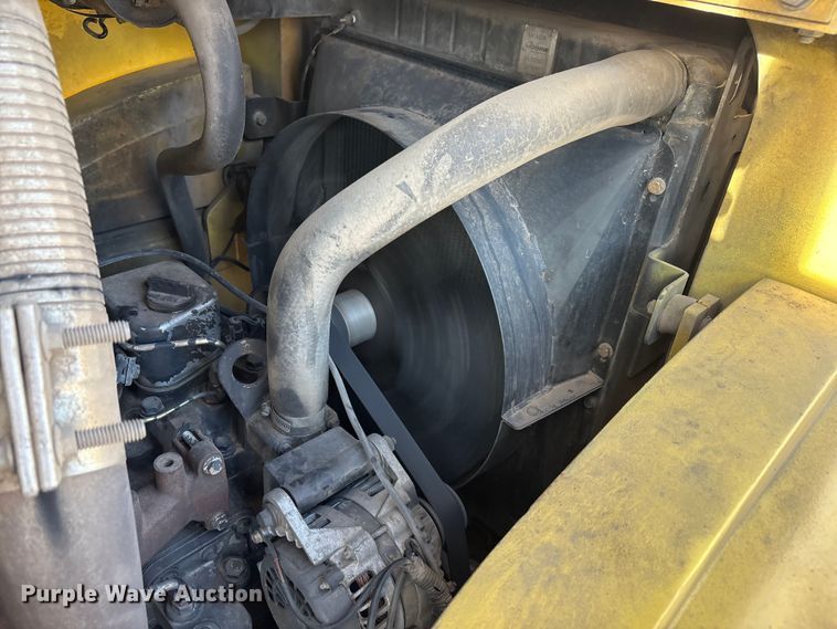 image for item EF6276 Hyster H210HD forklift