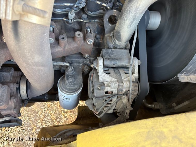 image for item EF6276 Hyster H210HD forklift