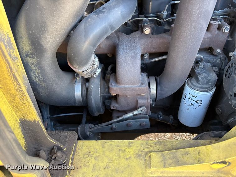 image for item EF6276 Hyster H210HD forklift