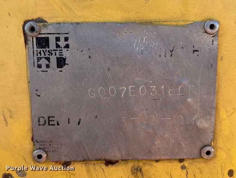 image for item EF6276 Hyster H210HD forklift