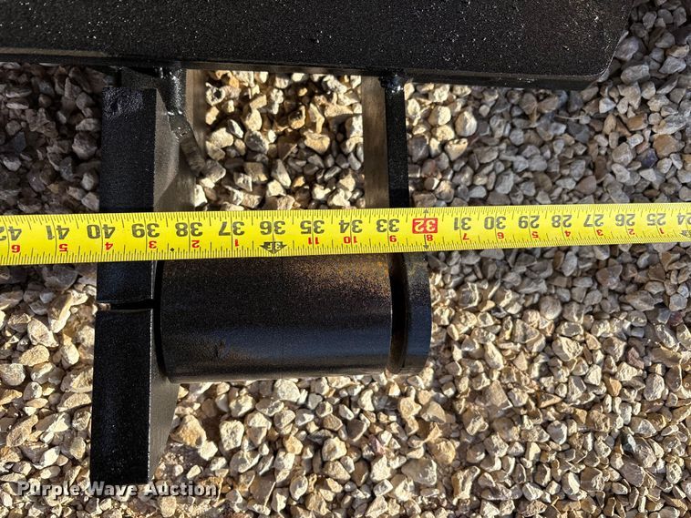 image for item EF6278 Roll-off dumpster