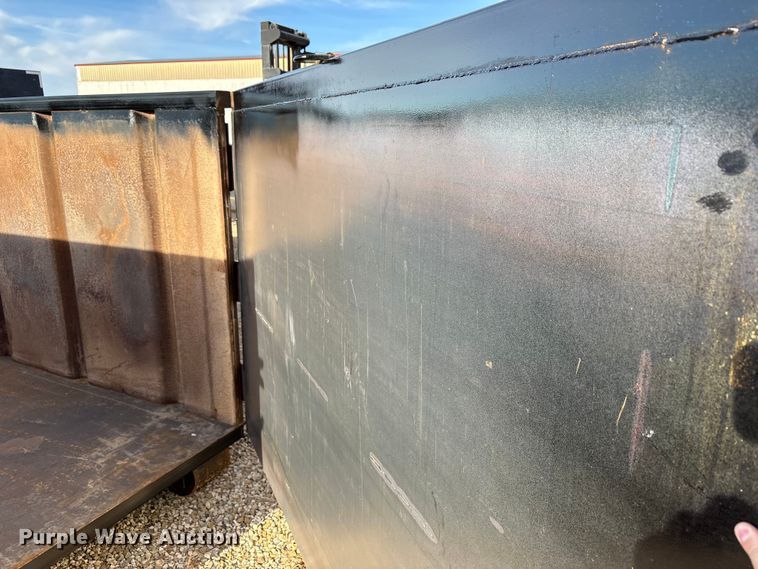 image for item EF6278 Roll-off dumpster